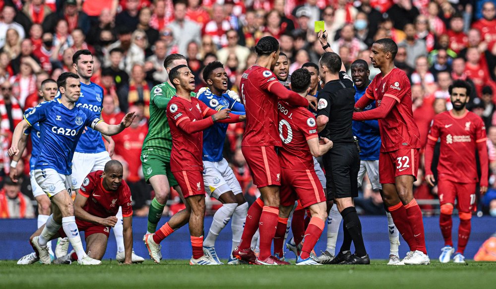 赛季最佳一战！小佩顿替补贡献19分11板（赛季最强表现！小佩顿替补轰下19分11篮板）